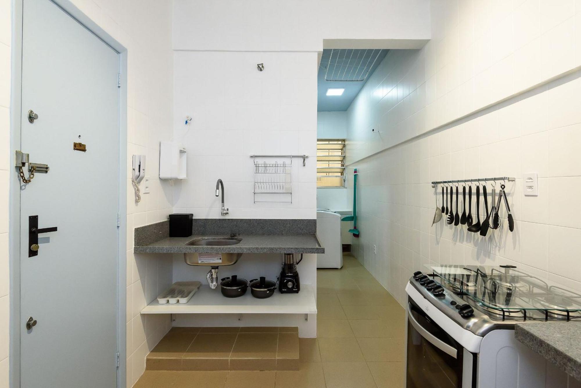 Apartamento Moderno 2qtos A 350m Da De Ipanema |bt82/301