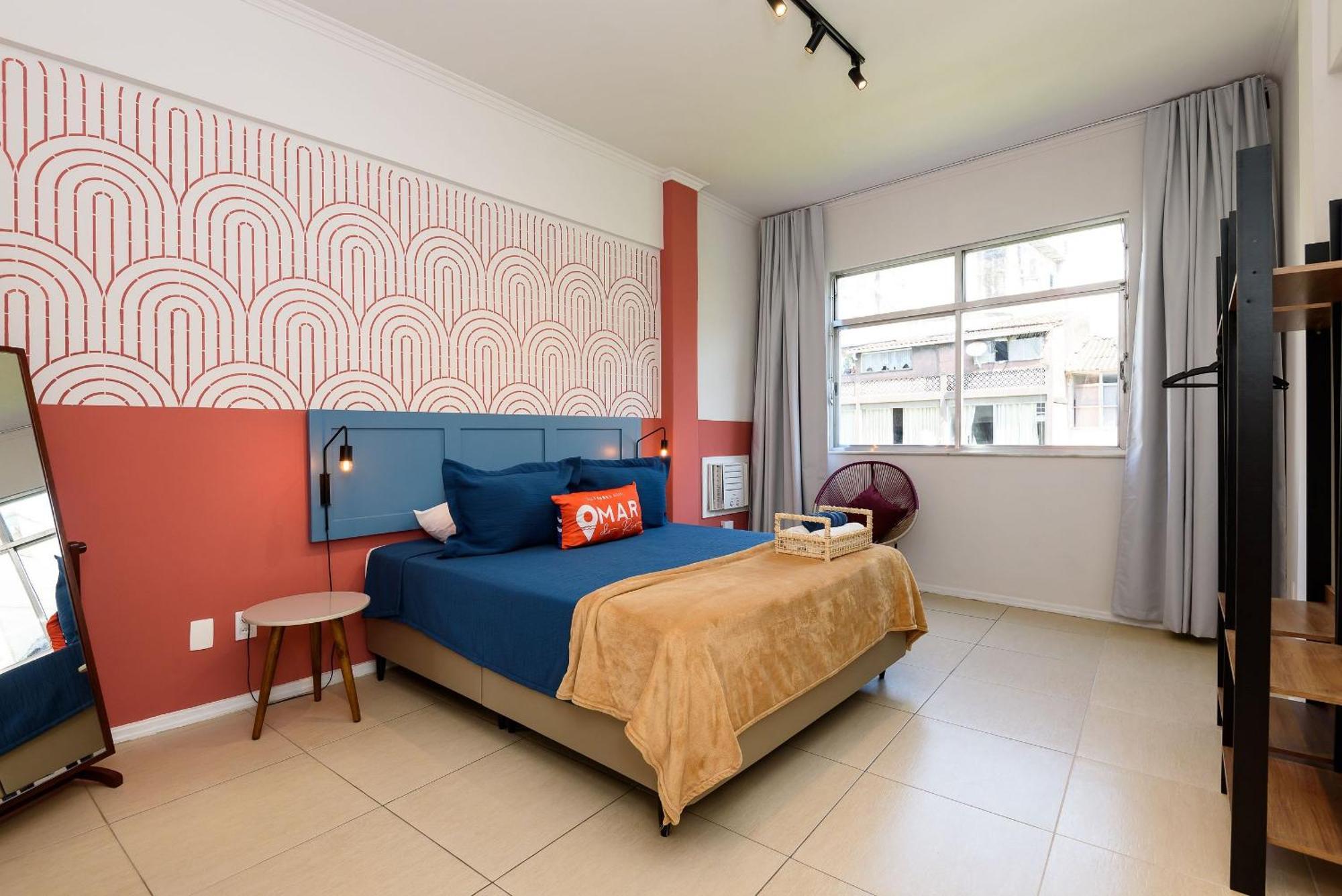 Apartamento Moderno 2qtos A 350m Da De Ipanema |bt82/301 *